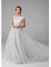 3D Flower Appliques Tulle V Back Wedding Dress With Pockets